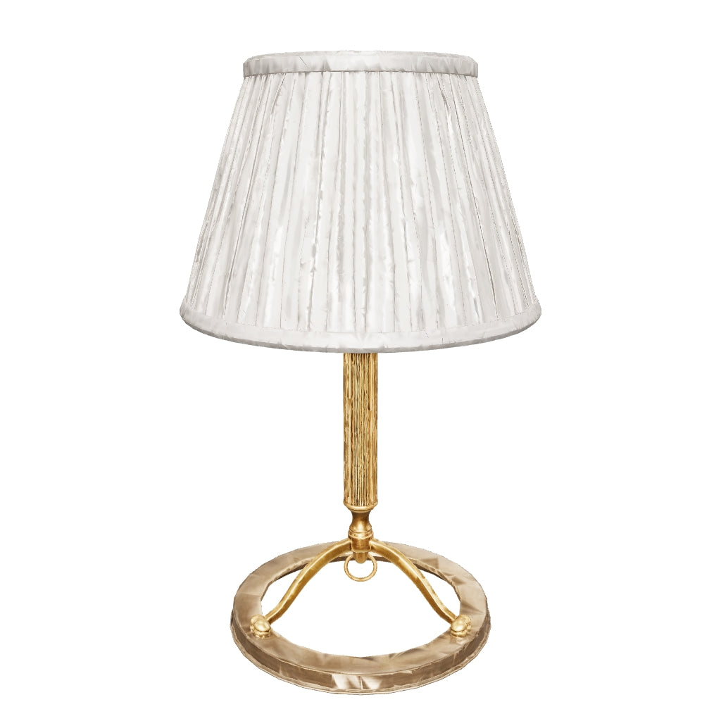 Interactive 3D preview of the ring-base table lamp with pleated shade. Height 43 cm.